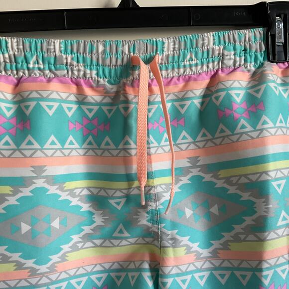 Chubbies Southwestern/Aztec Printed 90s Style Swim Trunks - Size Small - Picture 4 of 11